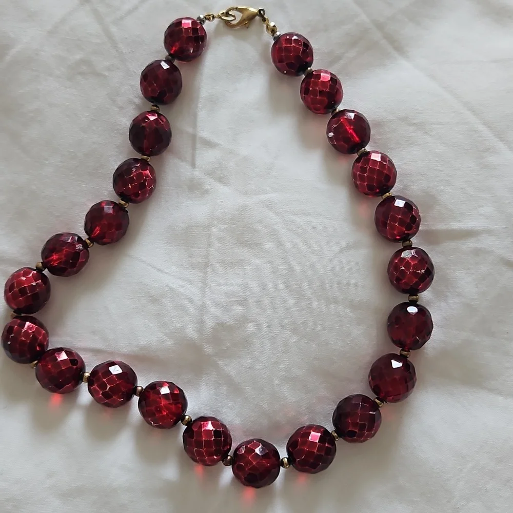 Vintage Red Beaded Necklace and Earring Set - Picture 4 of 7